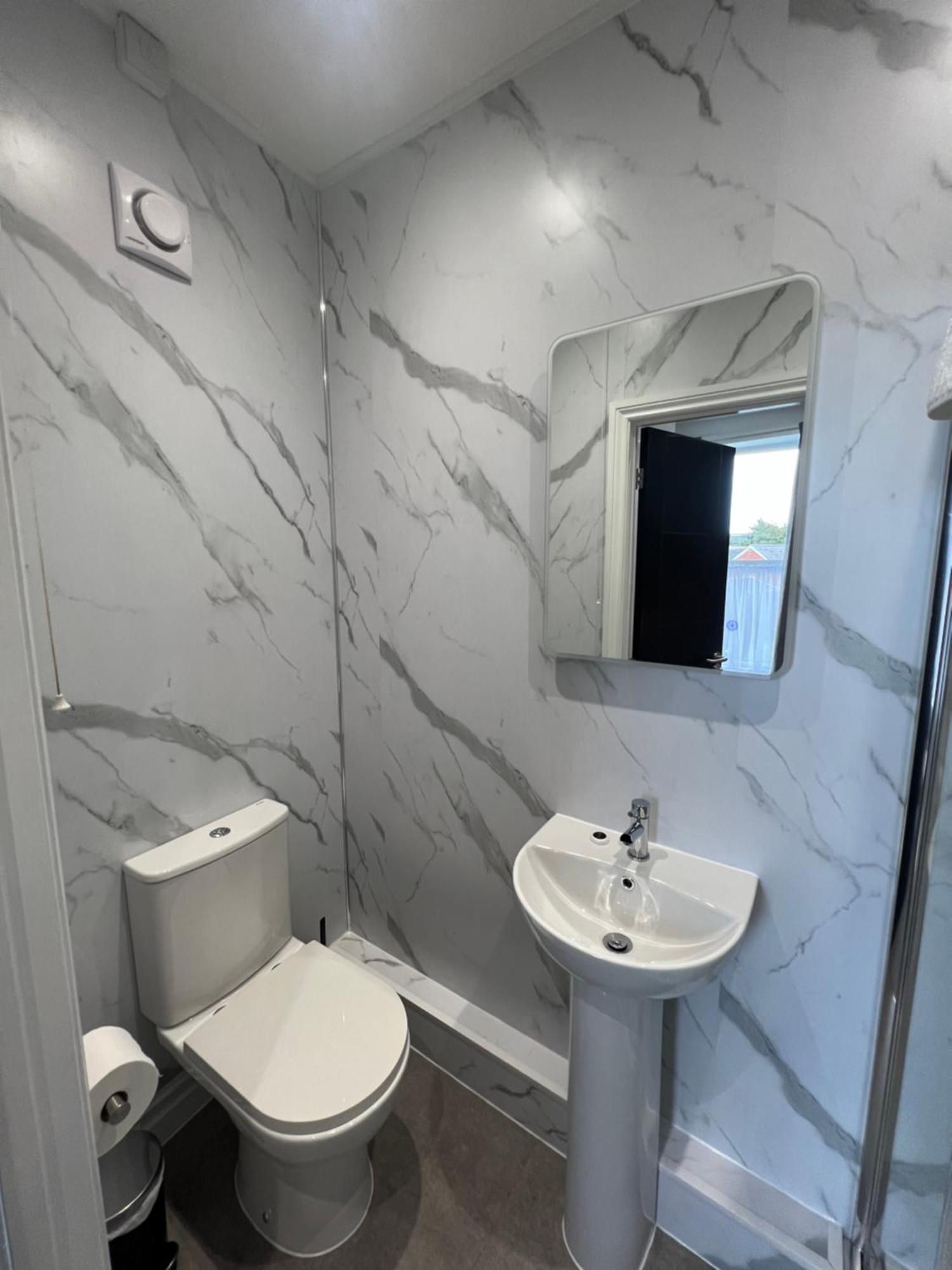 Brynhyfryd Guest House Cardigan Bagian luar foto