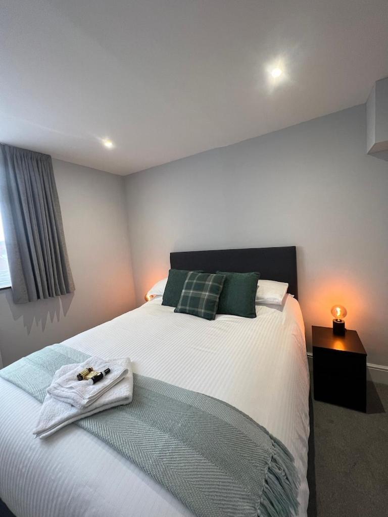 Brynhyfryd Guest House Cardigan Bagian luar foto